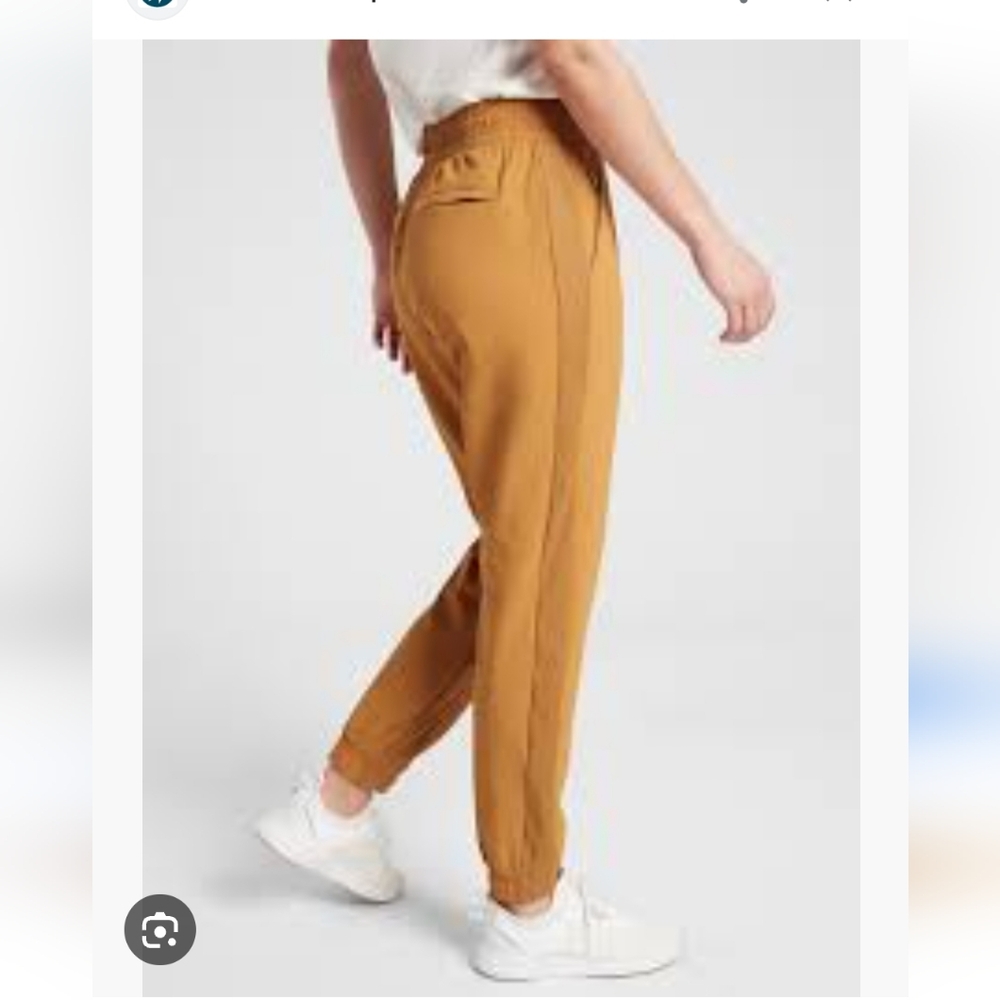 Athleta Brooklyn Jogger, Gold/Mustard, Size 8